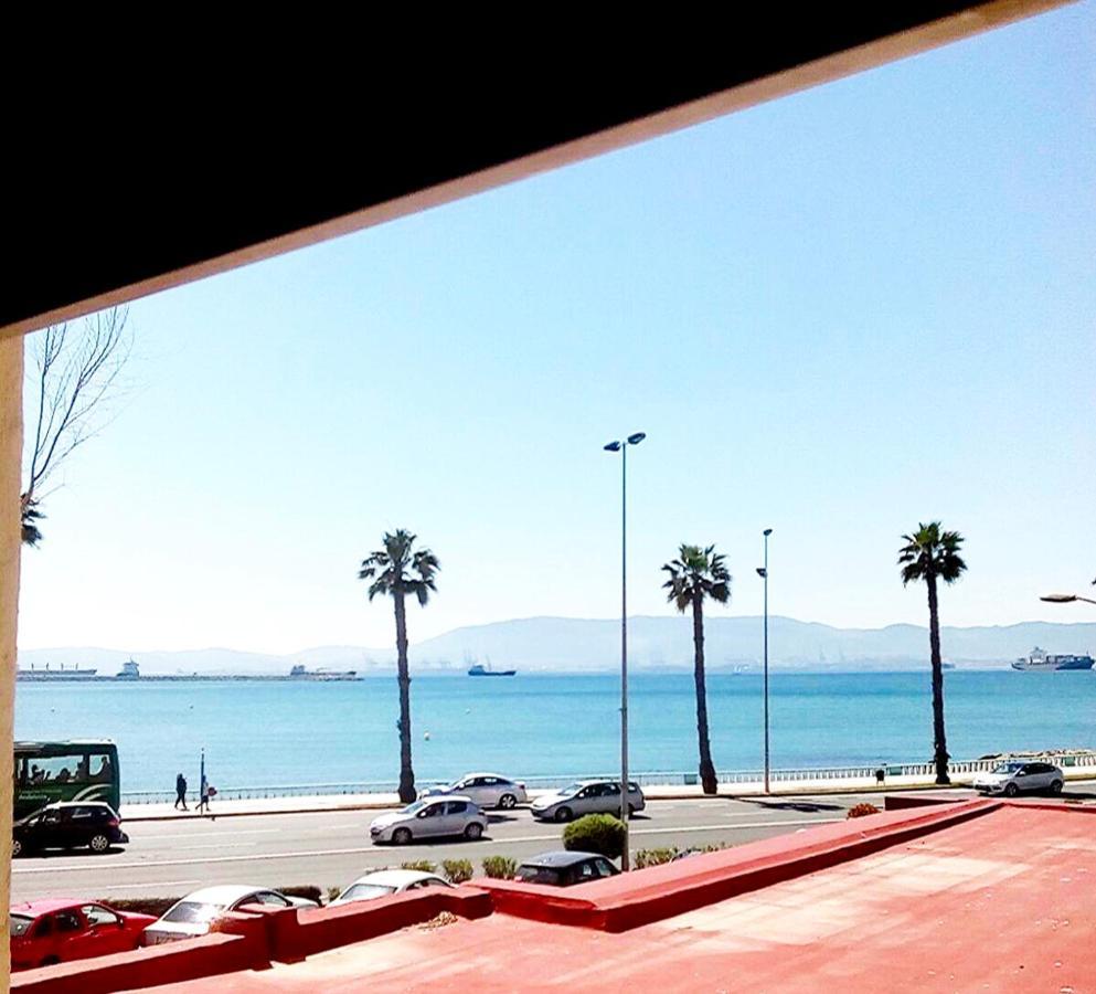 Practico Apartamento A 5 Min Andando De Gibraltar Y El Centro, Frente Al Mar La Línea de la Concepción Kültér fotó