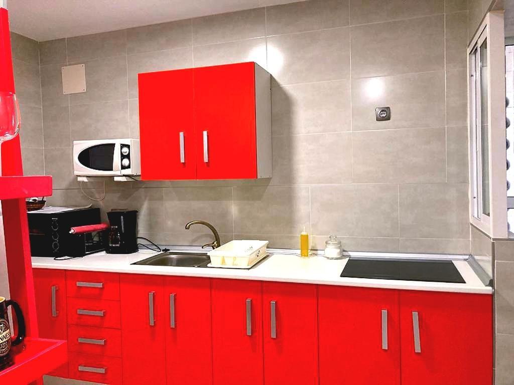 Practico Apartamento A 5 Min Andando De Gibraltar Y El Centro, Frente Al Mar La Línea de la Concepción Kültér fotó