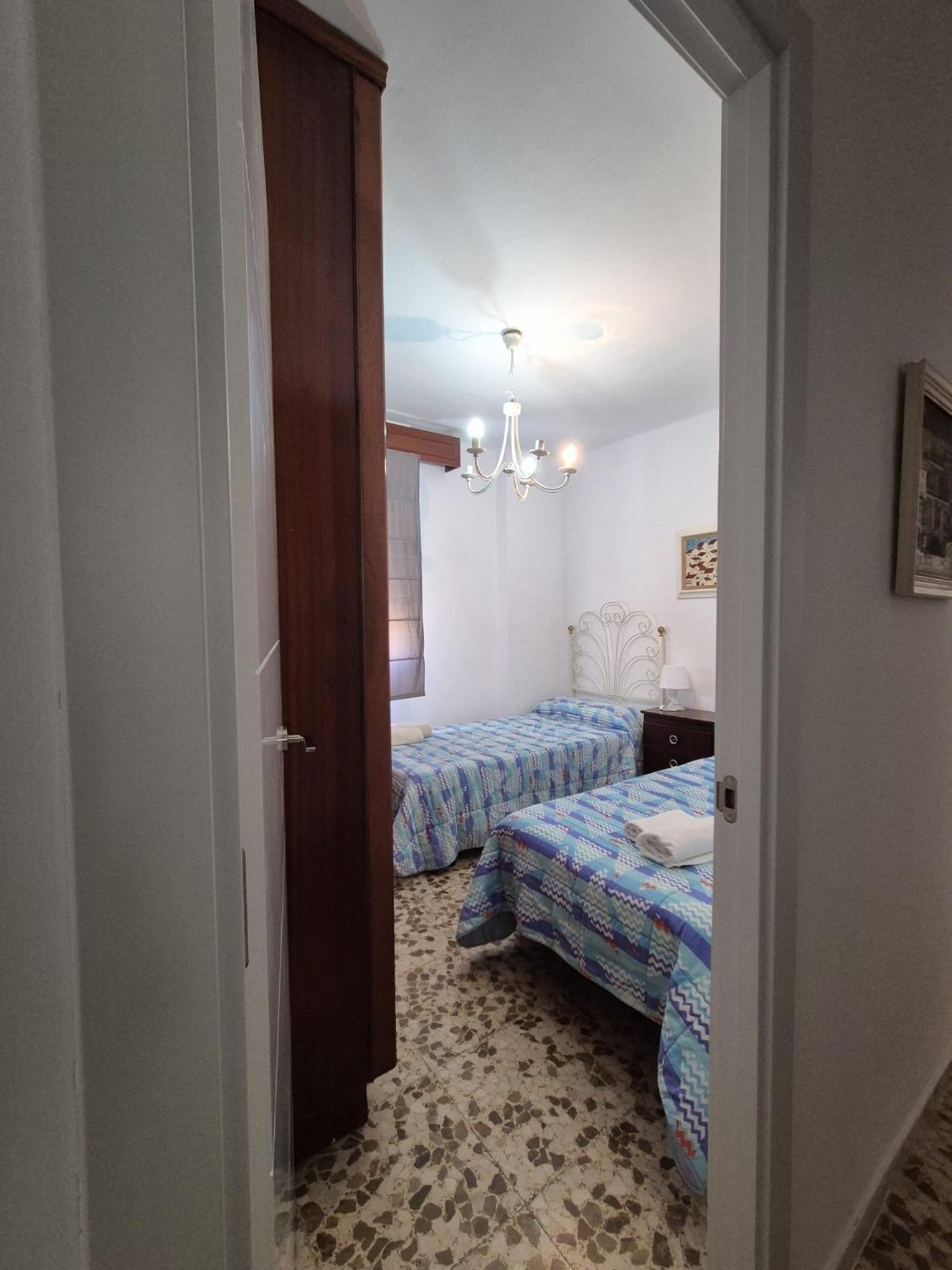 Practico Apartamento A 5 Min Andando De Gibraltar Y El Centro, Frente Al Mar La Línea de la Concepción Kültér fotó
